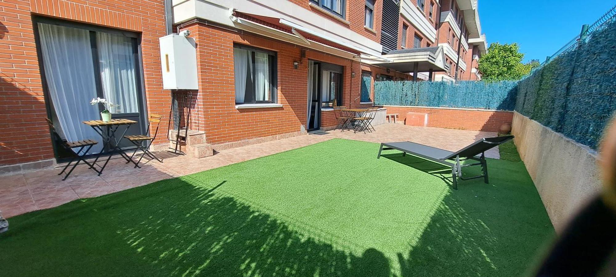 Castro Costa Norte Apartamento Jardin Garaje Castro Urdiales Eksteriør billede