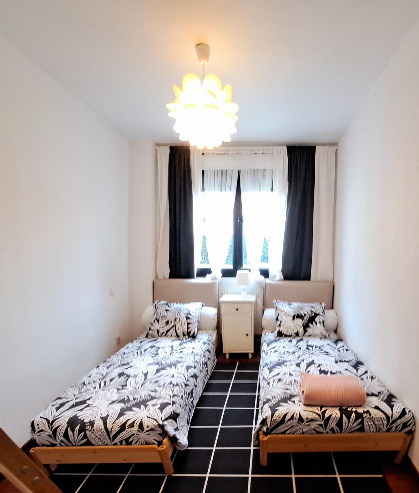 Castro Costa Norte Apartamento Jardin Garaje Castro Urdiales Eksteriør billede